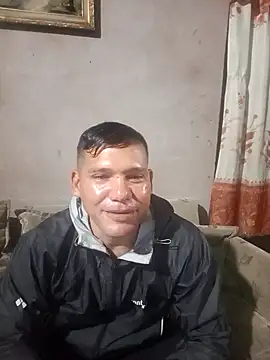 Snapshot of Franklin111230 chatting on 02-22-26, 01:18 Franklin111230 online show from 02-22-26, 01:18