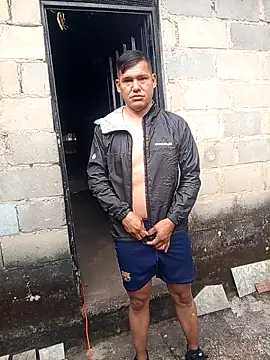 Snapshot of Franklin111230 chatting on 02-28-26, 01:01 Franklin111230 online show from 02-28-26, 01:01