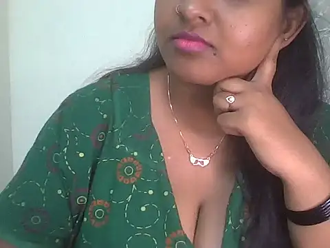 its me Rashmi online show from 12-16-25, 05:18