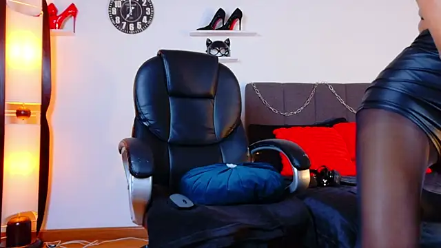 JadeClifford online show from 11-20-25, 08:30