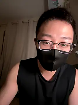 Snapshot of mason5150 chatting on 09-12-25, 02:06 mason5150 online show from 09-12-25, 02:06