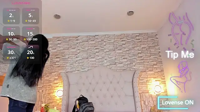 Snapshot of Lucia-Horny24 chatting on 10-24-25, 07:54 Lucia-Horny24 online show from 10-24-25, 07:54