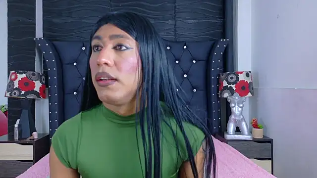 Snapshot of Lucia-Horny24 chatting on 11-13-25, 08:08 Lucia-Horny24 online show from 11-13-25, 08:08