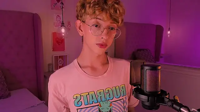 imDamiano online show from 10-22-25, 09:47