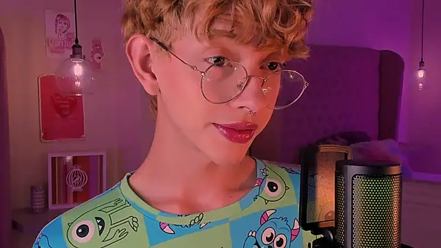 imDamiano online show from 10-24-25, 10:06