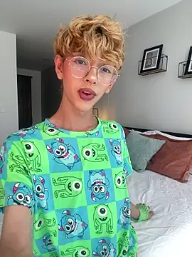 imDamiano online show from 11-16-25, 06:24