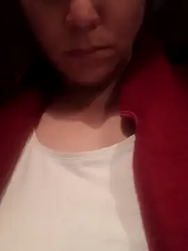 Cassandrina1 online show from 10-19-25, 05:19