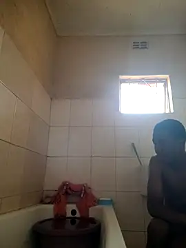 Snapshot of sweetdickboy2 chatting on 10-18-25, 06:05 sweetdickboy2 online show from 10-18-25, 06:05