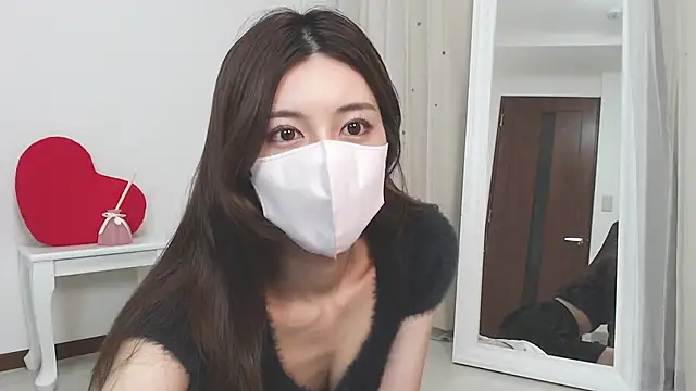 MOMO momo xoxo online show from 10-06-25, 01:08