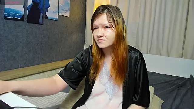 Nora lovvvv online show from 11-11-25, 10:04