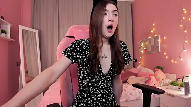 Keke Pallmer online show from 11-25-25, 07:41