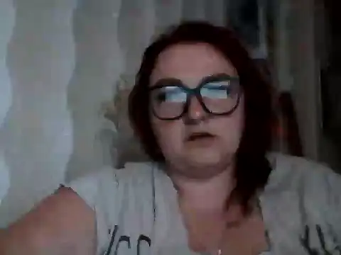 Snapshot of AngelQSky chatting on 09-17-25, 02:52 AngelQSky online show from 09-17-25, 02:52