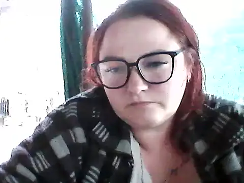 Snapshot of AngelQSky chatting on 09-19-25, 02:18 AngelQSky online show from 09-19-25, 02:18