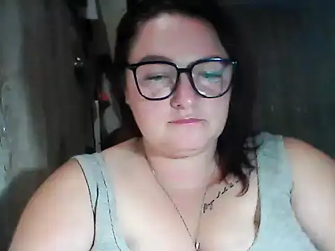 Snapshot of AngelQSky chatting on 10-31-25, 07:48 AngelQSky online show from 10-31-25, 07:48