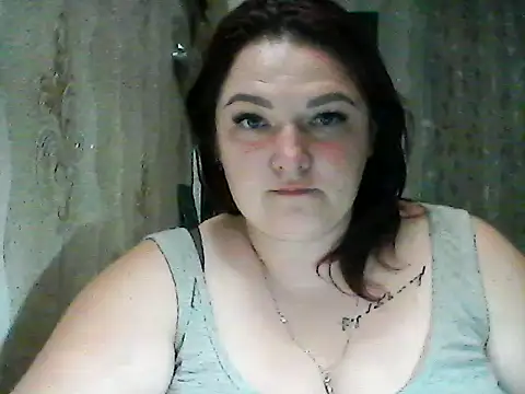 Snapshot of AngelQSky chatting on 11-14-25, 09:57 AngelQSky online show from 11-14-25, 09:57