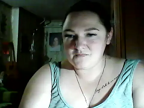 Snapshot of AngelQSky chatting on 11-20-25, 04:07 AngelQSky online show from 11-20-25, 04:07