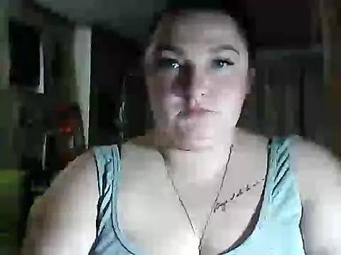 Snapshot of AngelQSky chatting on 11-21-25, 04:38 AngelQSky online show from 11-21-25, 04:38