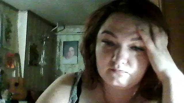 Snapshot of AngelQSky chatting on 11-22-25, 11:37 AngelQSky online show from 11-22-25, 11:37