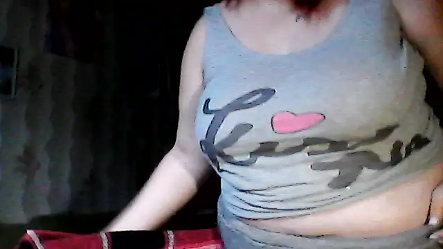 Snapshot of AngelQSky chatting on 12-04-25, 11:41 AngelQSky online show from 12-04-25, 11:41