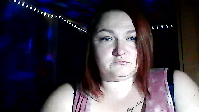 Snapshot of AngelQSky chatting on 12-14-25, 08:24 AngelQSky online show from 12-14-25, 08:24