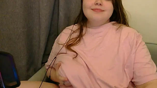 brattyprincessemma online show from 12-16-25, 07:08