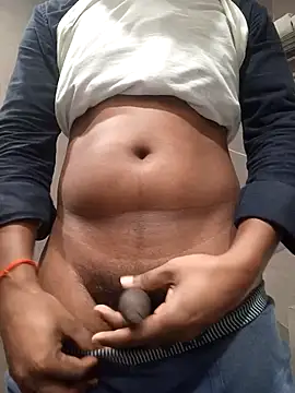 Snapshot of Mahiya0 chatting on 10-26-25, 05:13 Mahiya0 online show from 10-26-25, 05:13