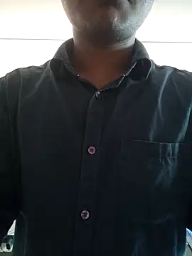 Snapshot of Mahiya0 chatting on 02-21-26, 11:22 Mahiya0 online show from 02-21-26, 11:22