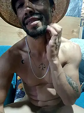 Snapshot of lakiste69-35 chatting on 02-12-26, 01:55 lakiste69-35 online show from 02-12-26, 01:55