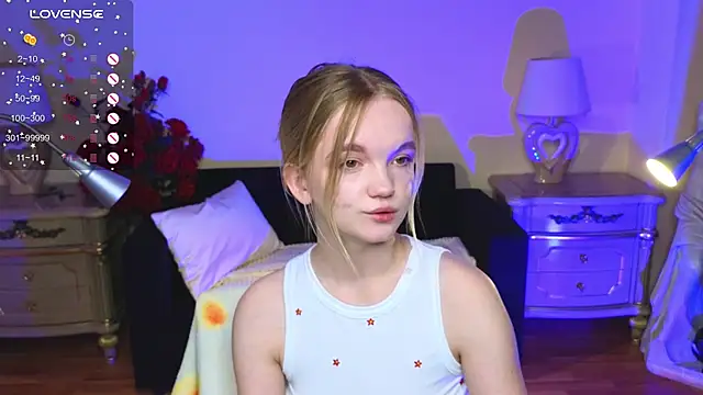 RosesKate online show from 10-11-25, 04:33