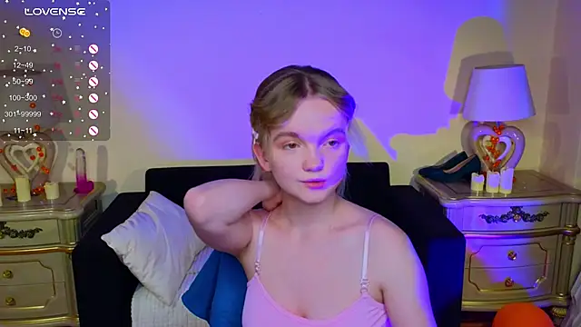 RosesKate online show from 11-17-25, 11:49