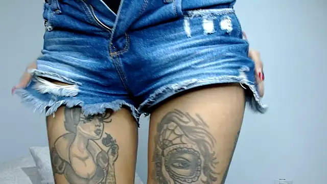 Gia Lee online show from 09-27-25, 02:16