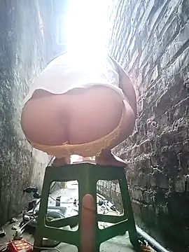 Snapshot of July-Asian chatting on 02-21-26, 10:27 July-Asian online show from 02-21-26, 10:27