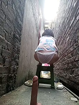 July-Asian online show from 03-28-26, 09:31