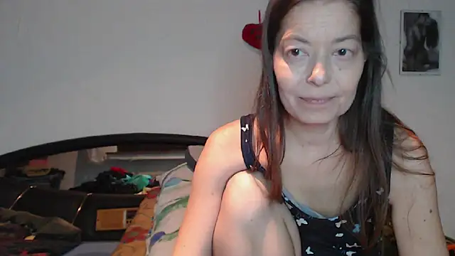 SexySarah177 online show from 12-22-24, 09:53