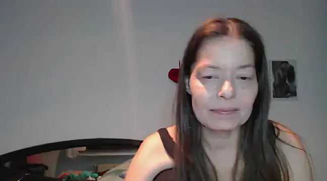 SexySarah177 online show from 01-01-25, 09:31