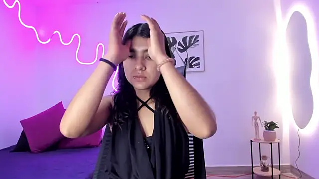 Cherrydollxx online show from 09-19-25, 12:06