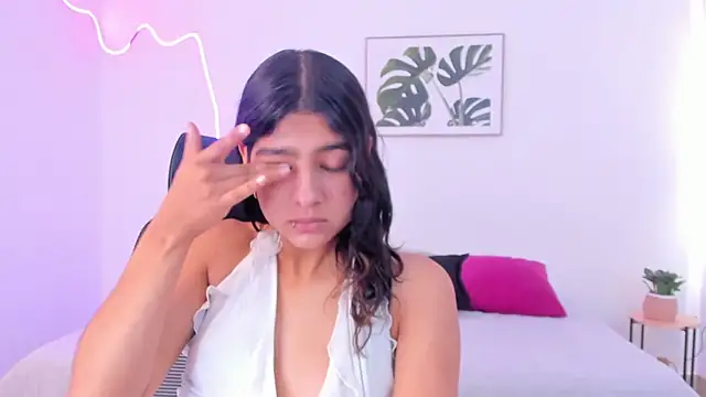 Cherrydollxx online show from 10-20-25, 12:05