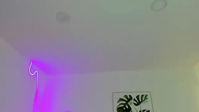 Cherrydollxx online show from 10-22-25, 11:43