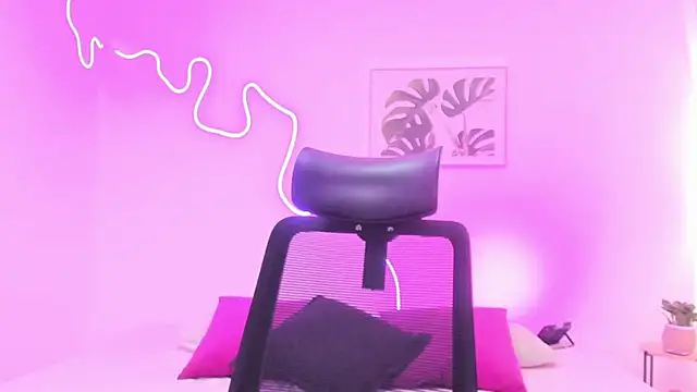 Cherrydollxx online show from 11-01-25, 12:18