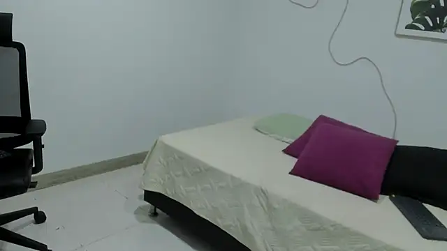 Cherrydollxx online show from 11-11-25, 11:43