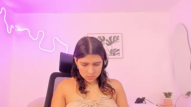 Cherrydollxx online show from 11-18-25, 11:58