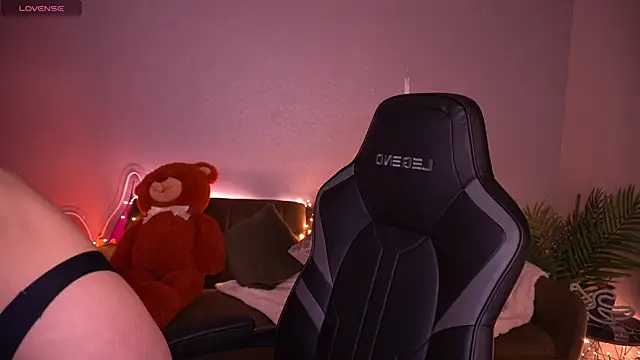 Snapshot of AnitaBambie chatting on 02-11-26, 07:13 AnitaBambie online show from 02-11-26, 07:13