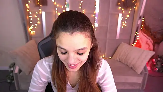 Snapshot of AnitaBambie chatting on 02-13-26, 07:04 AnitaBambie online show from 02-13-26, 07:04