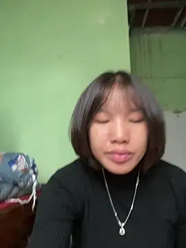 Snapshot of QueenLink chatting on 10-30-25, 04:58 QueenLink online show from 10-30-25, 04:58