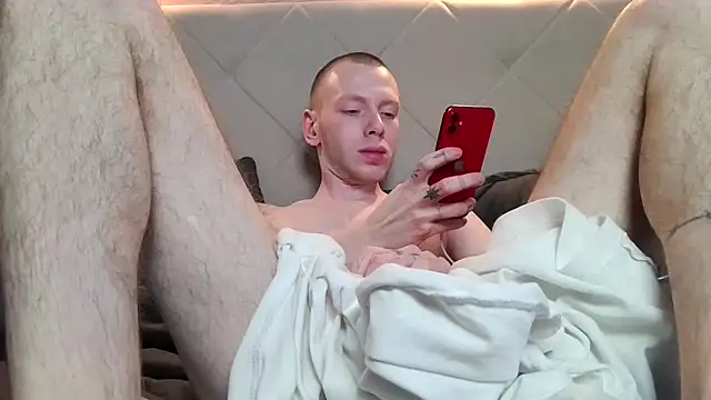 RikkiandCarl online show from 01-15-26, 01:37