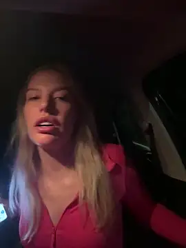 Chloemillerrxx online show from 09-18-25, 09:17