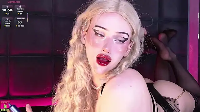 RoxyKyper online show from 01-08-26, 03:25