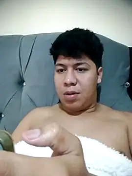 Snapshot of Milky_lea chatting on 10-24-25, 07:10 Milky lea online show from 10-24-25, 07:10