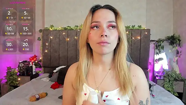 LanaMills  online show from 02-15-26, 05:26