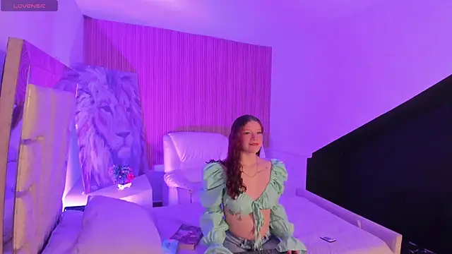 AphroditeSweet online show from 10-14-25, 08:31